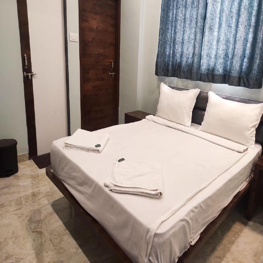 Shankar Residency, Akkalkot Akalkot Exterior photo